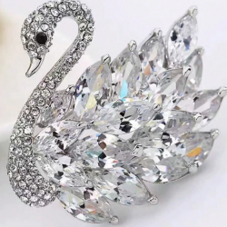 Swan Crystal Decor Brooch