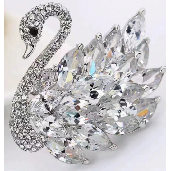 Swan Crystal Decor Brooch